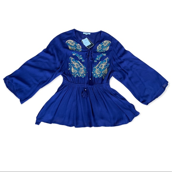 JACHS Girlfriend Tops - 🆕 JACHS Girlfriend Navy Embellished Top